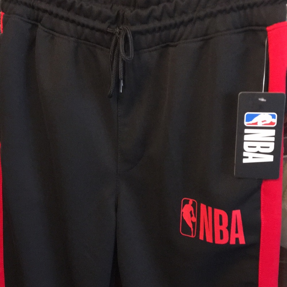 Men’s NBA , Pants ,size Medium